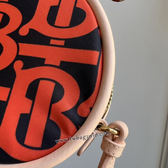 Burberry專門店新款圓餅小格紋橢圓形小包 巴寶莉雙面可用不同圖案女士小斜挎包 yxb1024
